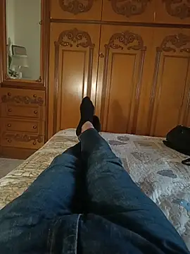 Bobby967 online show from 11-21-25, 01:10