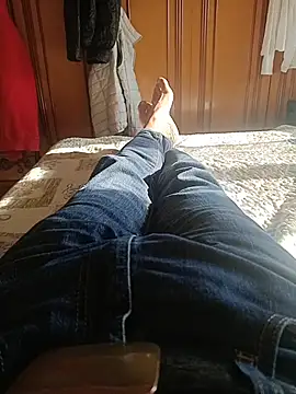 Bobby967 online show from 11-25-25, 09:42