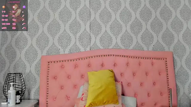 Snapshot of Princsgirl_ chatting on 07-19-26, 05:38 Princsgirl online show from 07-19-26, 05:38