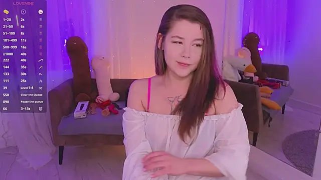 Snapshot of Mira_Falls chatting on 02-27-26, 05:40 Mira Falls online show from 02-27-26, 05:40