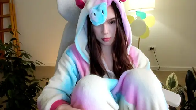 Snapshot of Pokemeboy chatting on 01-12-26, 05:18 Pokemeboy online show from 01-12-26, 05:18