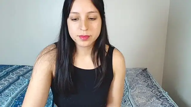 Snapshot of Chanelsexyy chatting on 11-19-25, 09:15 Chanelsexyy online show from 11-19-25, 09:15