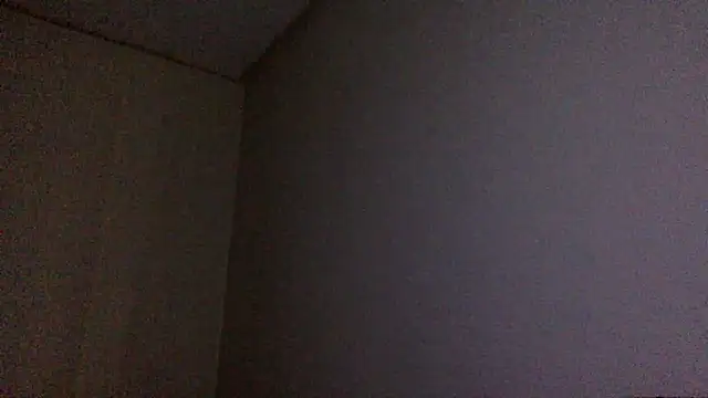 Snapshot of Chanelsexyy chatting on 12-13-25, 09:42 Chanelsexyy online show from 12-13-25, 09:42