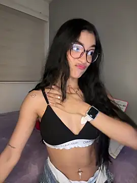 Snapshot of Sammy_pink chatting on 06-10-26, 12:11 Sammy pink online show from 06-10-26, 12:11