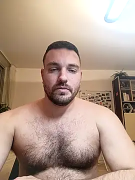 Snapshot of PowerToes chatting on 12-16-25, 08:36 PowerToes online show from 12-16-25, 08:36