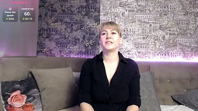 mandy foxxx online show from 10-22-25, 11:21