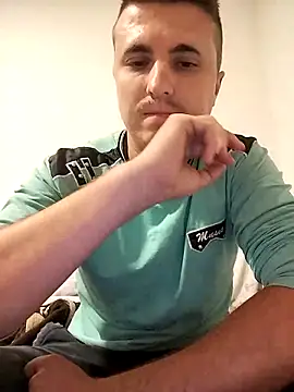 Snapshot of MrNoBoDy000 chatting on 10-02-25, 05:58 MrNoBoDy000 online show from 10-02-25, 05:58