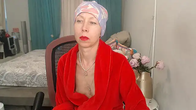 LuxuryNika online show from 07-14-26, 05:29