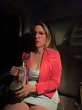 Gatitacarlita online show from 11-25-25, 07:52