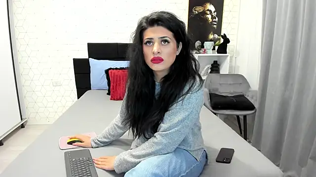 Heidix online show from 04-14-26, 04:40