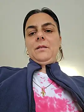 IsabelleCraft online show from 11-21-25, 11:53