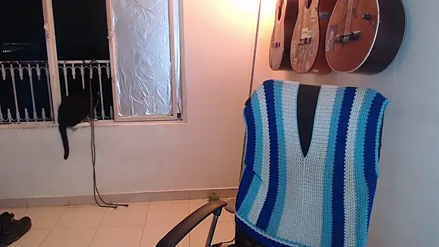 Smoke trip Alicia online show from 10-15-25, 04:45