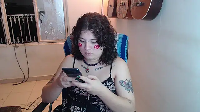 Smoke trip Alicia online show from 11-16-25, 03:56