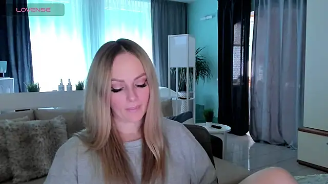 Libby Nora online show from 03-03-25, 09:44