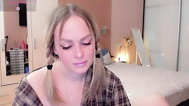 Libby Nora online show from 04-08-26, 09:53