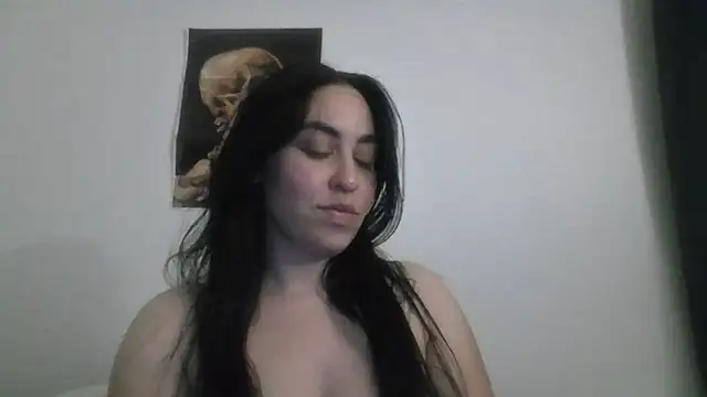 Snapshot of WetFlower69 chatting on 07-14-26, 02:05 WetFlower69 online show from 07-14-26, 02:05