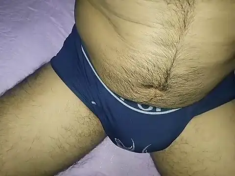 robertocastillo-2017 online show from 09-15-25, 04:01