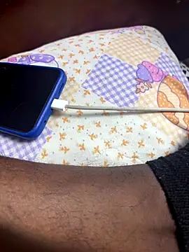 LINDO R online show from 11-04-25, 05:28