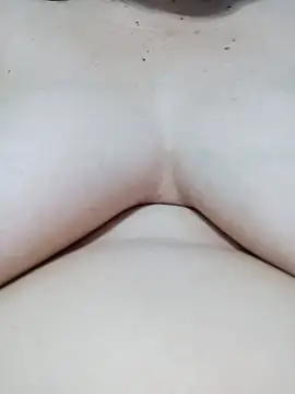 XXLorie 02 online show from 03-18-25, 06:37