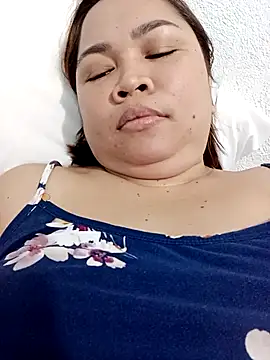 XXLorie 02 online show from 10-12-25, 12:26