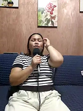 XXLorie 02 online show from 01-17-26, 11:15