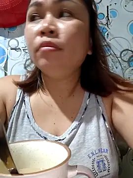 XXLorie 02 online show from 03-01-26, 10:50