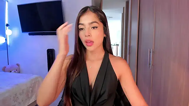 AmyDavis  online show from 04-27-26, 08:18