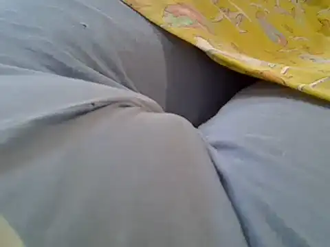 Snapshot of perescam chatting on 02-12-25, 03:16 perescam online show from 02-12-25, 03:16