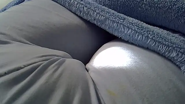 perescam online show from 10-24-25, 07:21