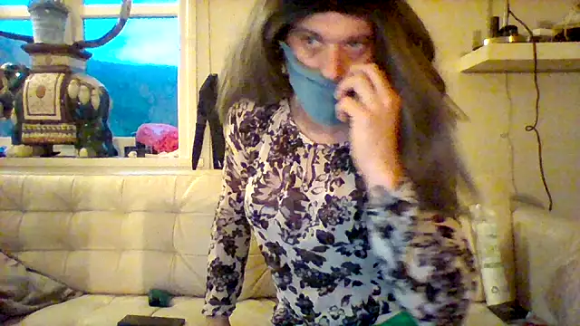 Snapshot of SassyAmanda87 chatting on 11-28-25, 02:53 SassyAmanda87 online show from 11-28-25, 02:53