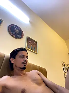 Snapshot of Talha266 chatting on 09-20-25, 08:43 Talha266 online show from 09-20-25, 08:43