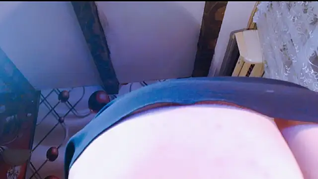 Veraluz online show from 04-13-26, 06:13