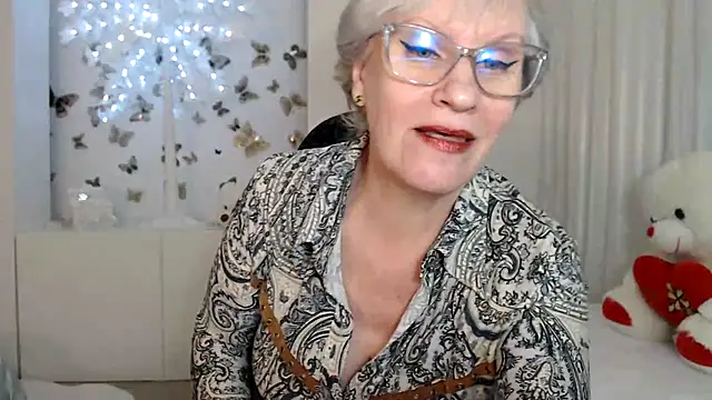 Snapshot of Ghertrude52 chatting on 03-19-25, 07:29 Ghertrude52 online show from 03-19-25, 07:29
