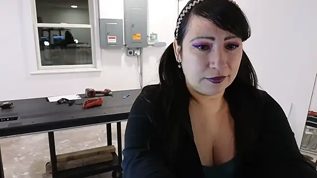 Foglove69 online show from 02-10-26, 11:53