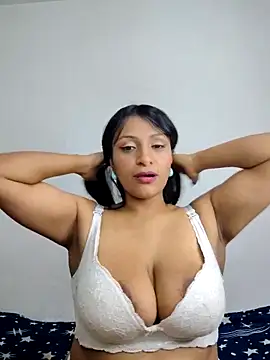 Snapshot of tanya_smitt chatting on 02-16-25, 08:10 tanya smitt online show from 02-16-25, 08:10