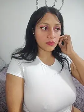 Snapshot of tanya_smitt chatting on 11-01-25, 06:15 tanya smitt online show from 11-01-25, 06:15