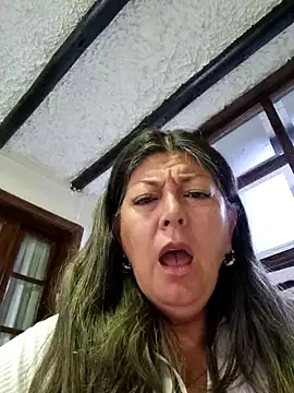 Snapshot of emma_tour chatting on 12-04-24, 05:55 emma tour online show from 12-04-24, 05:55