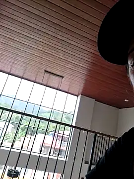 Snapshot of emma_tour chatting on 12-07-24, 04:03 emma tour online show from 12-07-24, 04:03