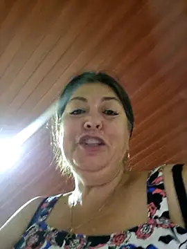 Snapshot of emma_tour chatting on 12-23-24, 02:39 emma tour online show from 12-23-24, 02:39