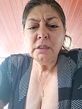 Snapshot of emma_tour chatting on 12-23-24, 05:43 emma tour online show from 12-23-24, 05:43