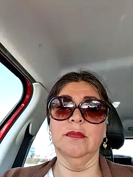 Snapshot of emma_tour chatting on 01-23-25, 02:28 emma tour online show from 01-23-25, 02:28