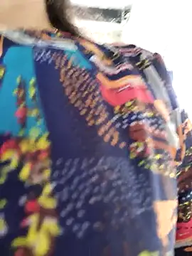 Snapshot of emma_tour chatting on 02-18-25, 08:36 emma tour online show from 02-18-25, 08:36