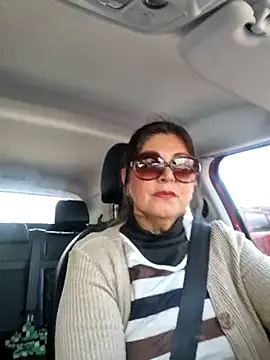 Snapshot of emma_tour chatting on 02-19-25, 03:05 emma tour online show from 02-19-25, 03:05