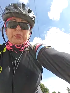 Snapshot of emma_tour chatting on 02-20-25, 02:46 emma tour online show from 02-20-25, 02:46