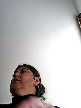 Snapshot of emma_tour chatting on 02-24-25, 10:03 emma tour online show from 02-24-25, 10:03