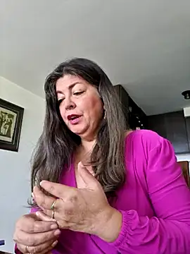 Snapshot of emma_tour chatting on 02-26-25, 02:46 emma tour online show from 02-26-25, 02:46