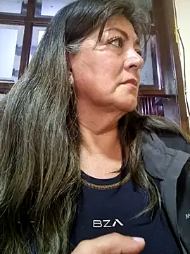 Snapshot of emma_tour chatting on 03-12-25, 07:49 emma tour online show from 03-12-25, 07:49