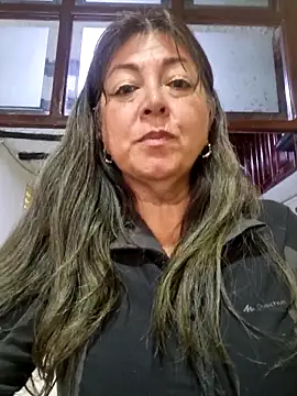 Snapshot of emma_tour chatting on 03-13-25, 03:50 emma tour online show from 03-13-25, 03:50