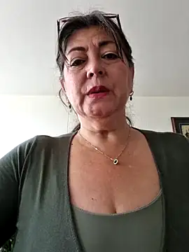 Snapshot of emma_tour chatting on 03-14-25, 03:47 emma tour online show from 03-14-25, 03:47