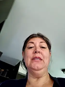 Snapshot of emma_tour chatting on 03-16-25, 03:50 emma tour online show from 03-16-25, 03:50